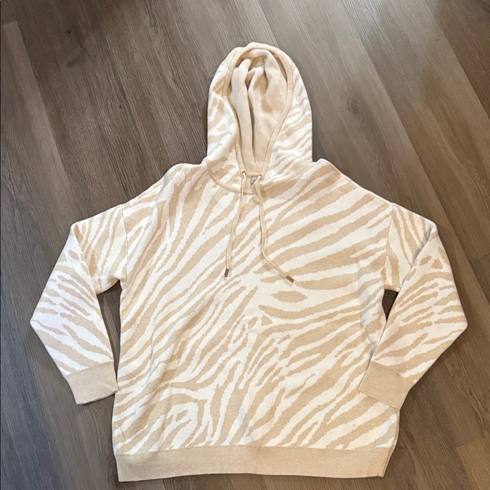 Chico's Cream and Tan Patterned Hooded Heavy Sweater Hoodie size 2 GUC
